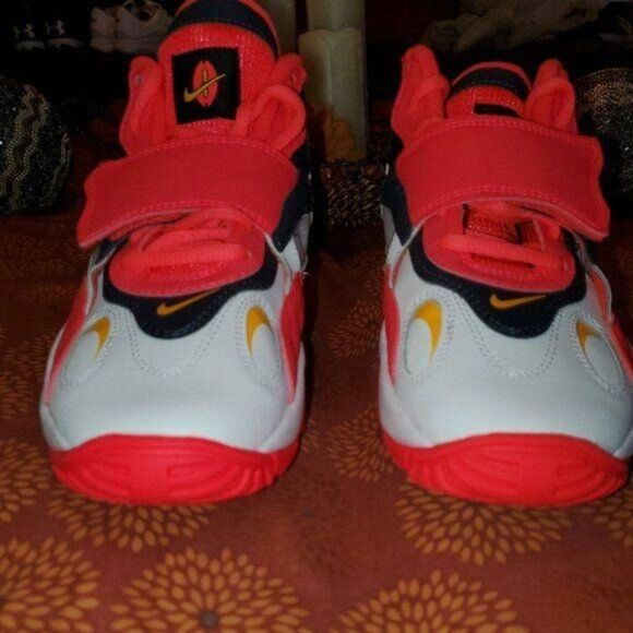 Nike Womens Sneakers Orange 6.5 Air Max Speed Turf High Tops - Picture 6 of 10